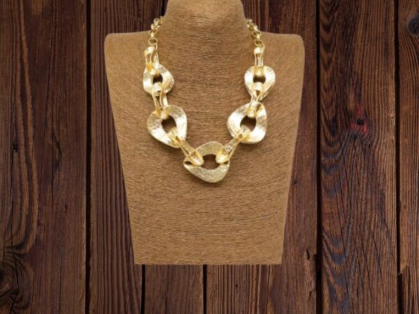 Collana in lega di zinco