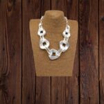 Collana in lega di zinco