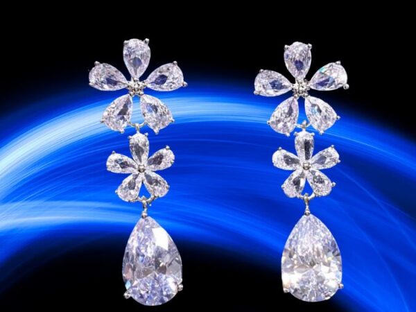 Orecchini Fiore con Goccia